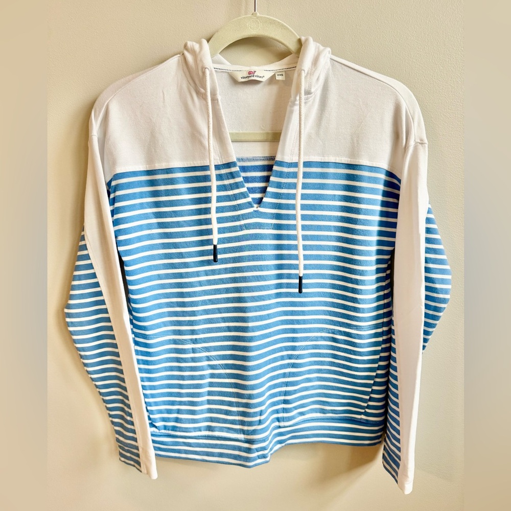 Vineyard Vines Sky Blue and White Striped Hooded Sweatshirt w Pockets
